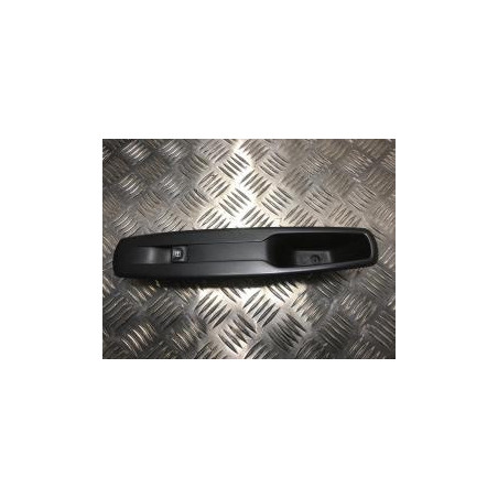 Interrupteur de leve vitre avant droit RENAULT SCENIC 3 PHASE 2 d’occasion
