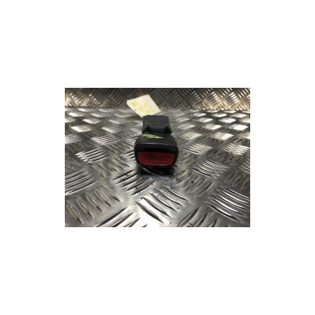 Attache ceinture arriere gauche SUZUKI JIMNY 1 PHASE 2 d’occasion