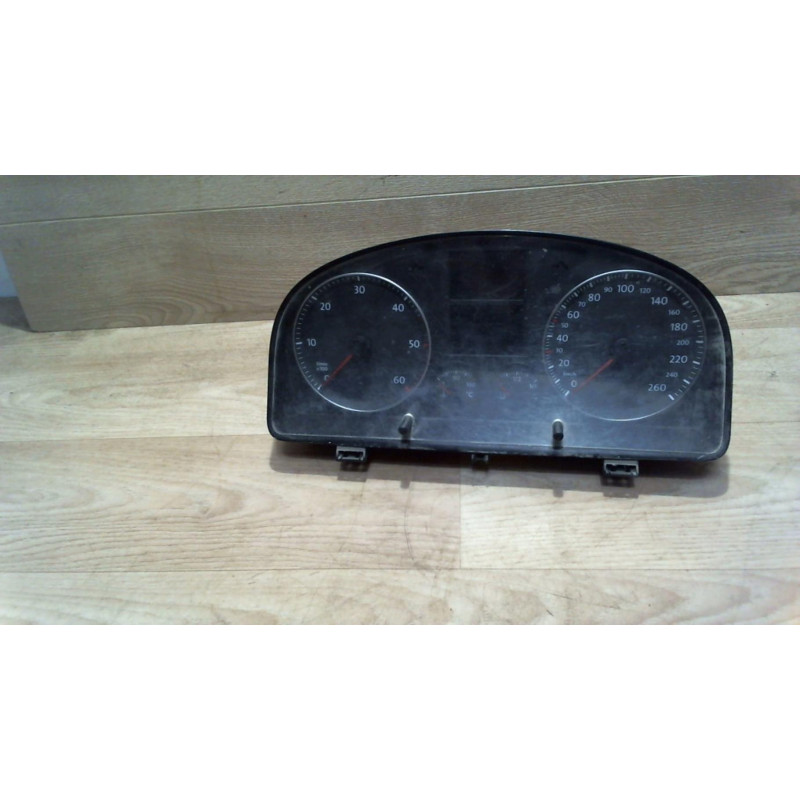 Compteur VOLKSWAGEN CADDY 3 PHASE 1 d’occasion