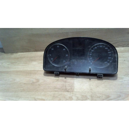 Compteur VOLKSWAGEN CADDY 3 PHASE 1 d’occasion