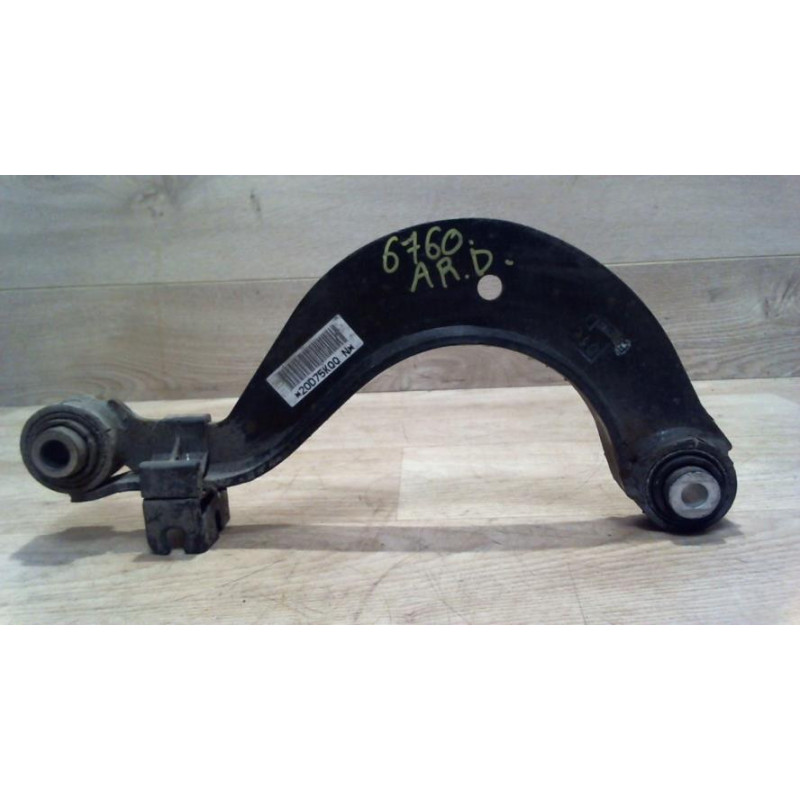 Bras de suspension superieur arriere droit VOLKSWAGEN GOLF 6 d’occasion