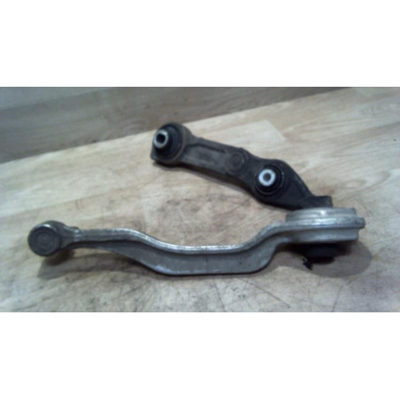 Bras de suspension superieur avant gauche RENAULT LAGUNA 3 PHASE 1 d’occasion