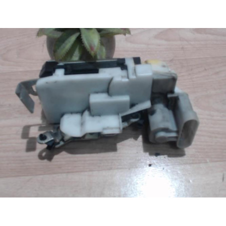Serrure arriere gauche FIAT PUNTO 2 PHASE 2 d’occasion