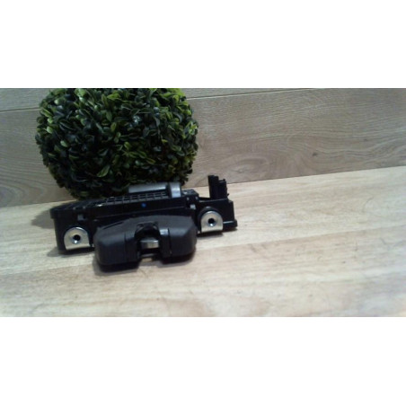 Serrure de hayon CITROEN DS3 PHASE 1 d’occasion