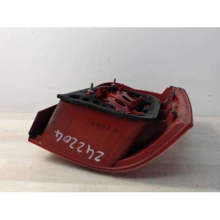Feu arriere principal gauche (feux) VOLKSWAGEN PASSAT 4 PHASE 2 BREAK d’occasion