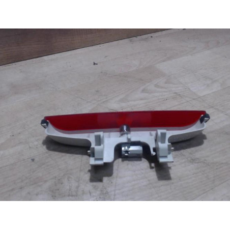 Feu arriere stop central MAZDA 3 1 PHASE 2 d’occasion