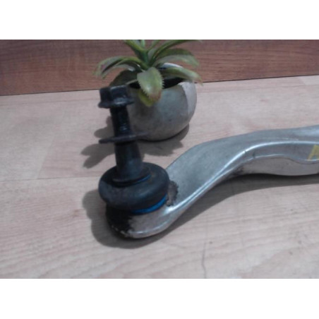 Bras inferieur avant gauche AUDI A4 2 PHASE 1 d’occasion