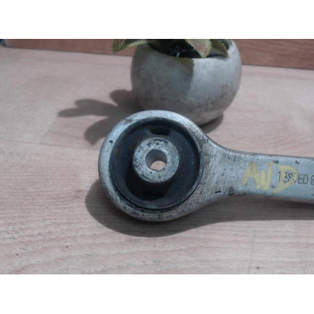 Bras de suspension superieur avant droit AUDI A4 2 PHASE 1 d’occasion