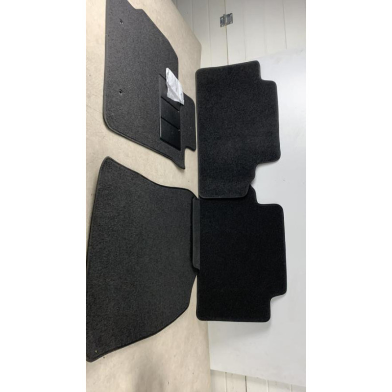 Tapis de sol TOYOTA  d’occasion