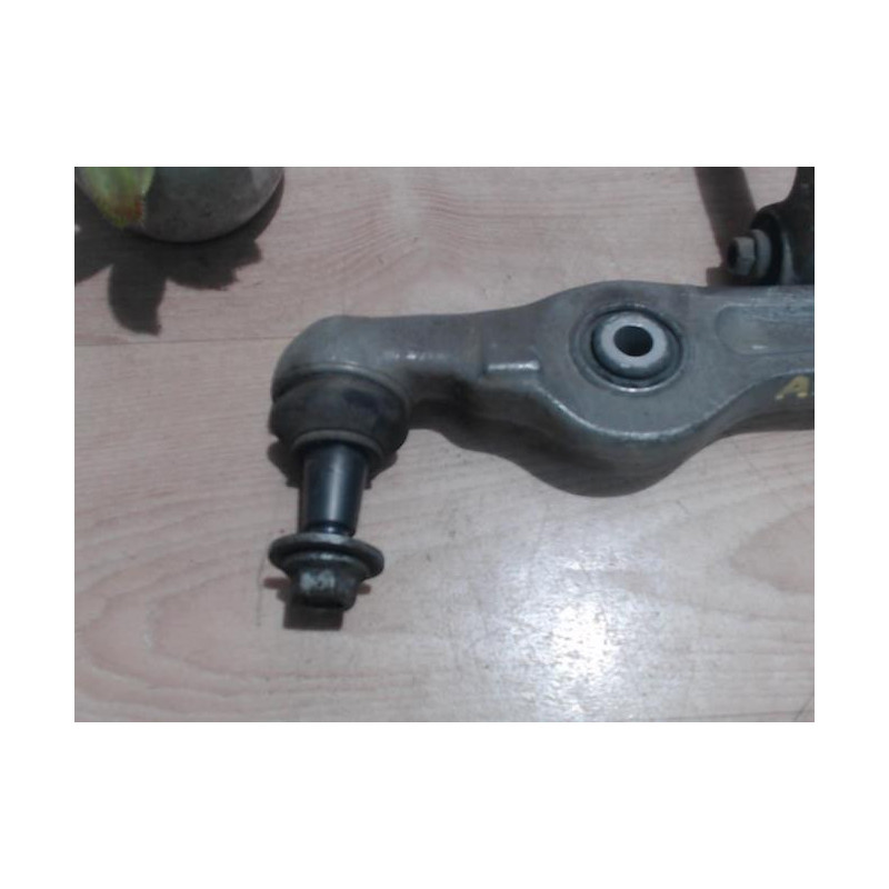 Bras inferieur avant droit AUDI A4 2 PHASE 1 d’occasion