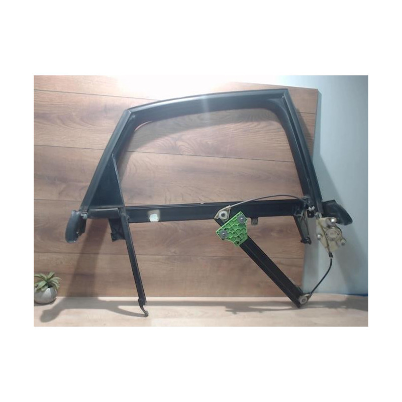 Mecanisme de leve vitre electrique arriere droit AUDI A4 2 PHASE 1 d’occasion
