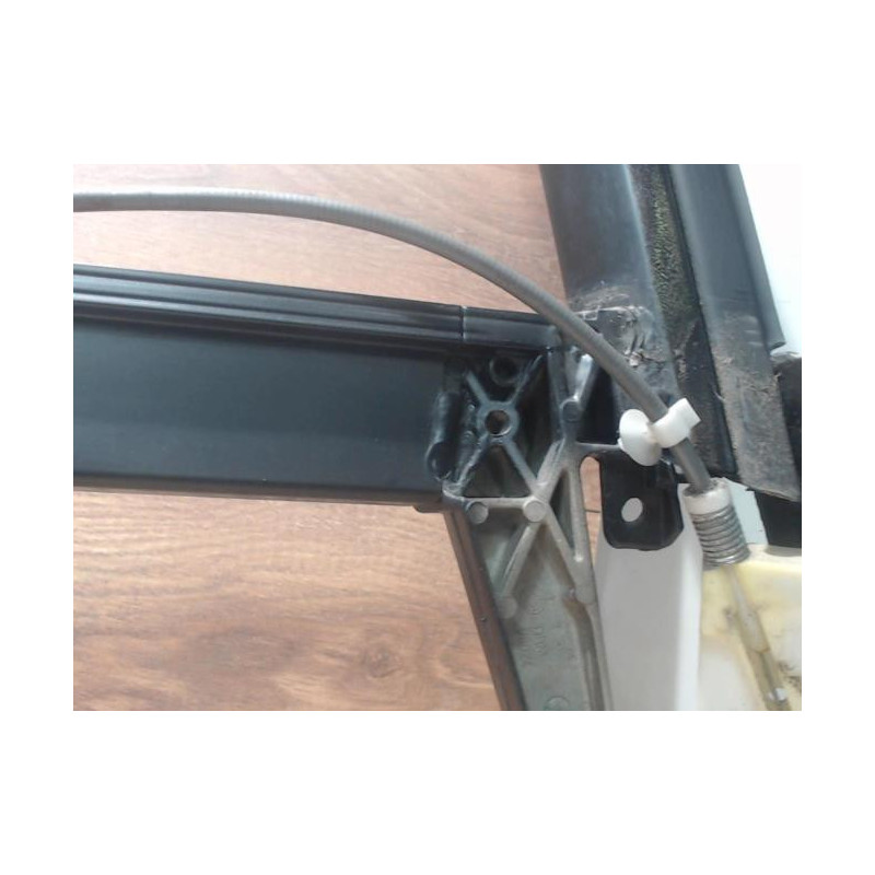 Mecanisme de leve vitre electrique arriere droit AUDI A4 2 PHASE 1 d’occasion
