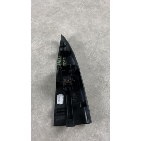 Interrupteur de leve vitre avant droit NISSAN NOTE 1 PHASE 2 d’occasion