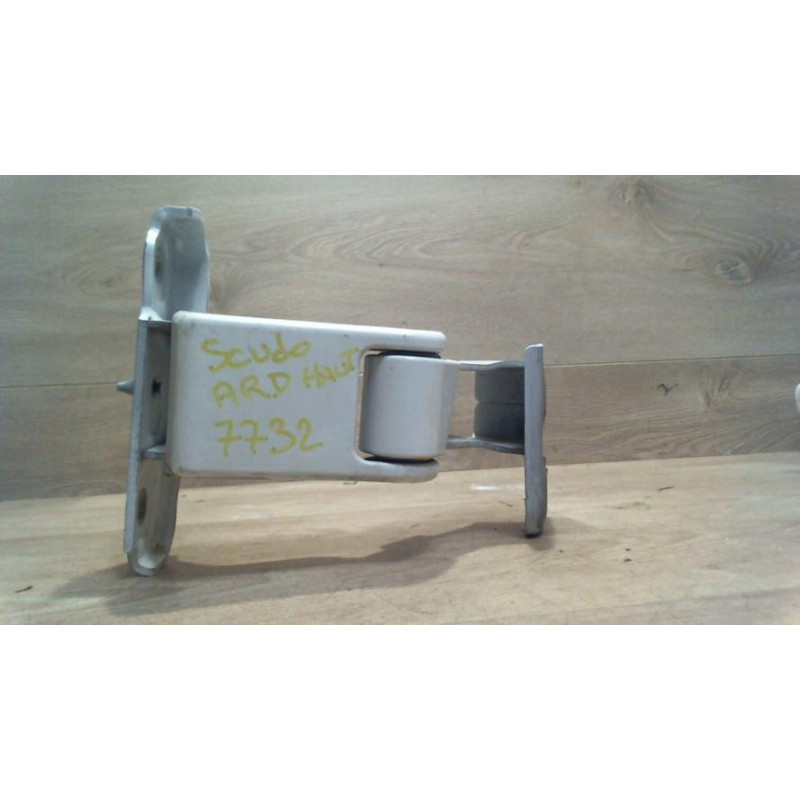 Charniere de porte de coffre droit FIAT SCUDO 2 d’occasion
