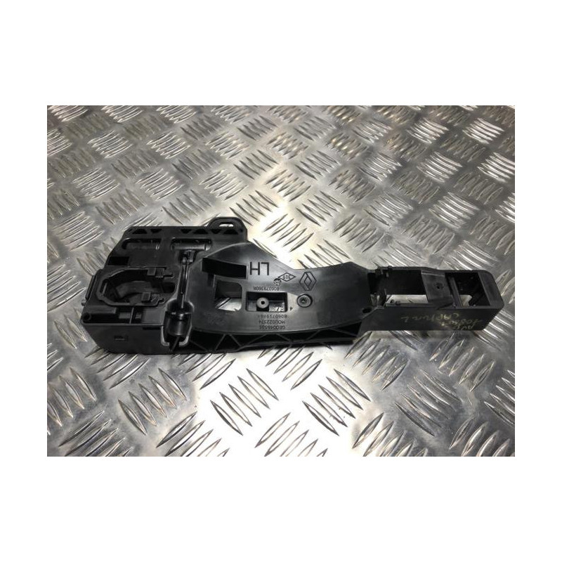 Support poignee porte avant gauche RENAULT CAPTUR 2 d’occasion