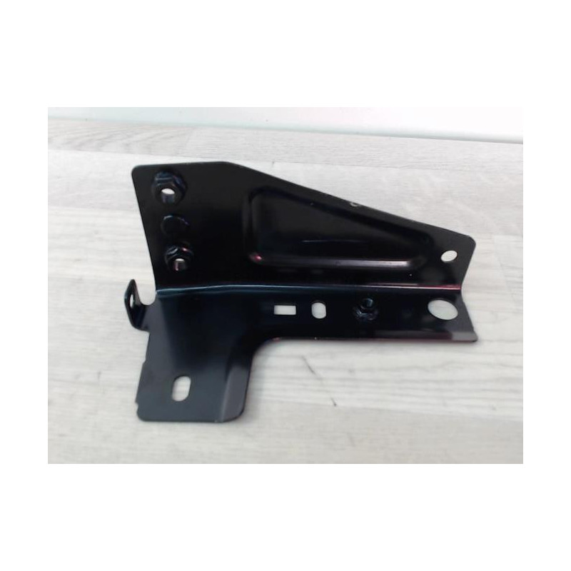 Support de pare chocs avant FORD RANGER 4 PHASE 3 d’occasion