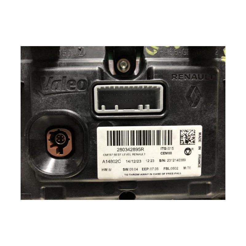 Ecran GPS RENAULT CAPTUR 2 d’occasion