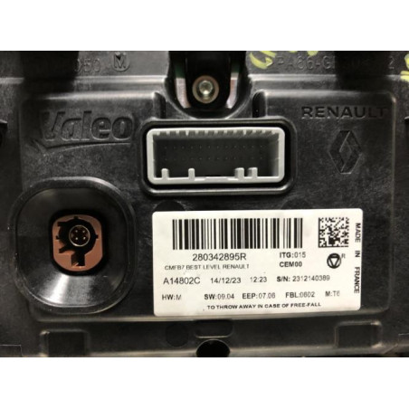 Ecran GPS RENAULT CAPTUR 2 d’occasion