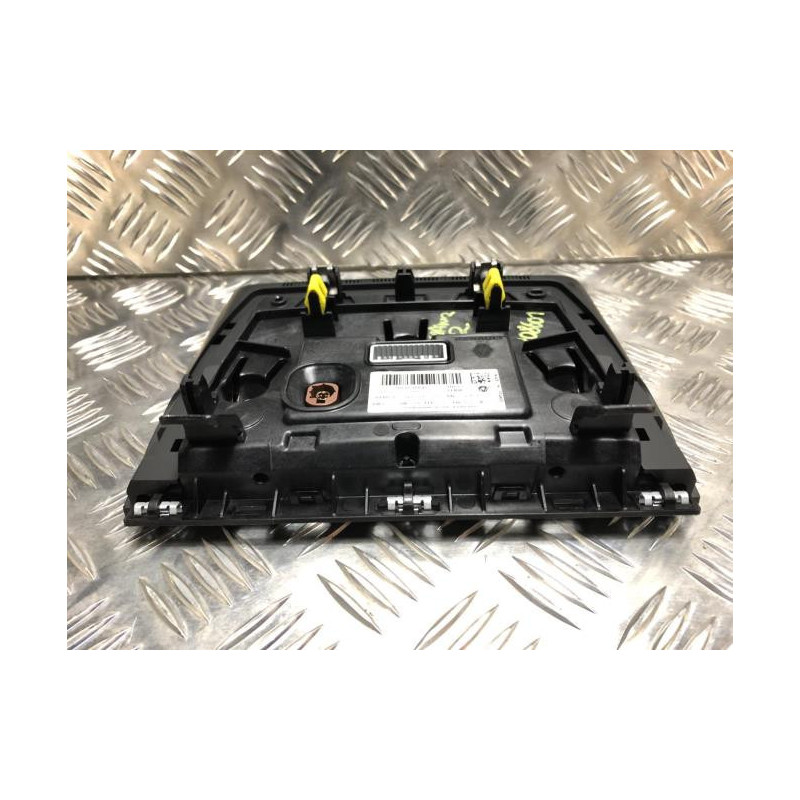 Ecran GPS RENAULT CAPTUR 2 d’occasion