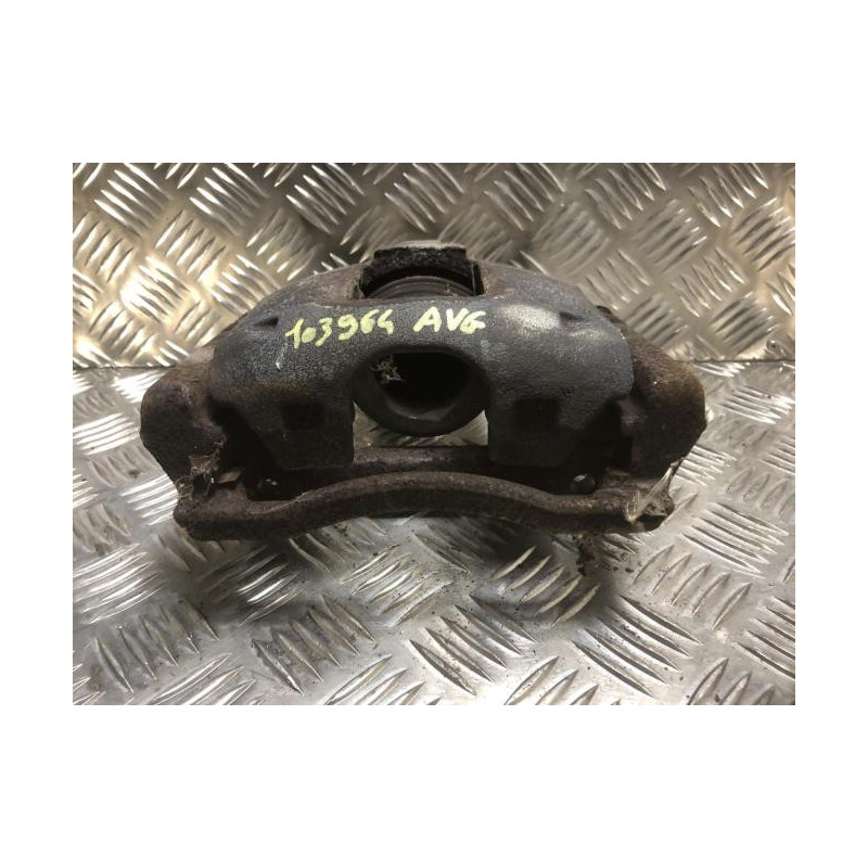 Etrier avant gauche (freinage) CHRYSLER GRAND VOYAGER 5 d’occasion