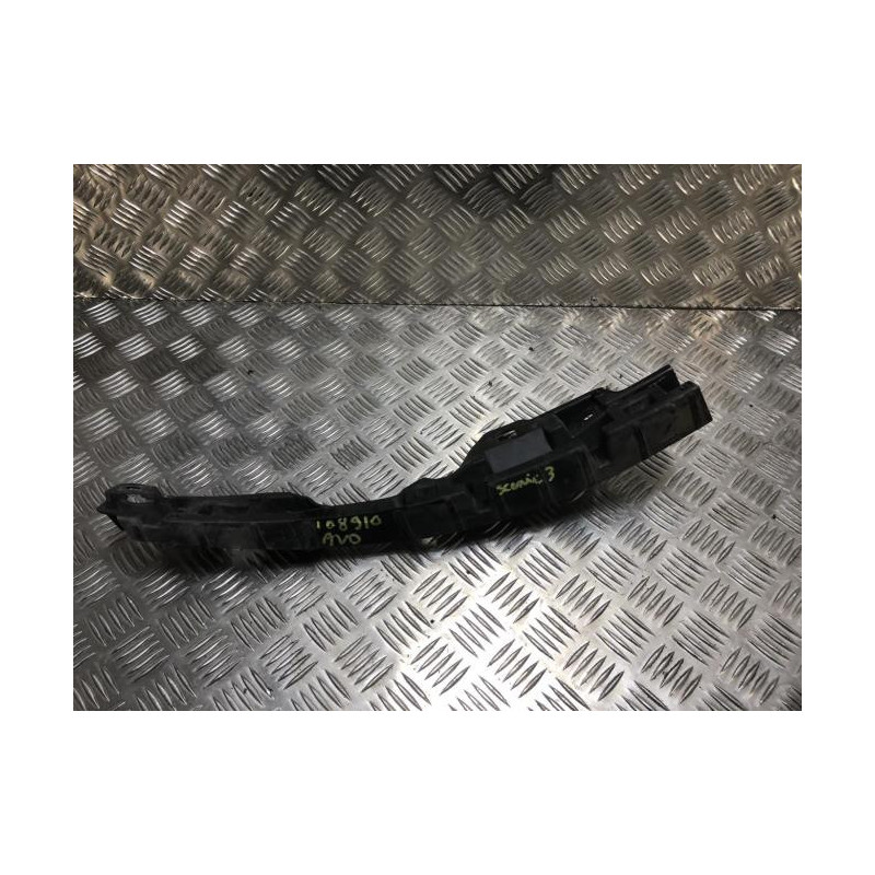 Support de pare chocs avant RENAULT SCENIC 3 PHASE 2 d’occasion
