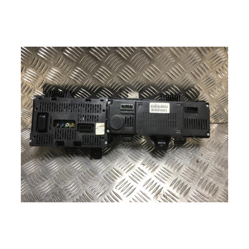 Ecran GPS RENAULT SCENIC 3 PHASE 2 d’occasion