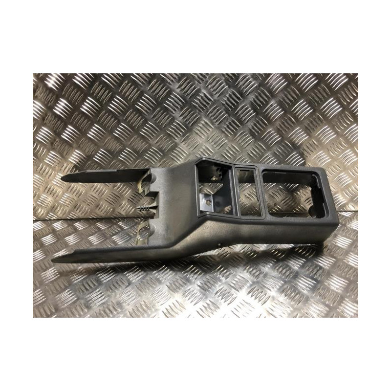 Console central (interieur plastique) RENAULT CLIO 1 PHASE 3 d’occasion