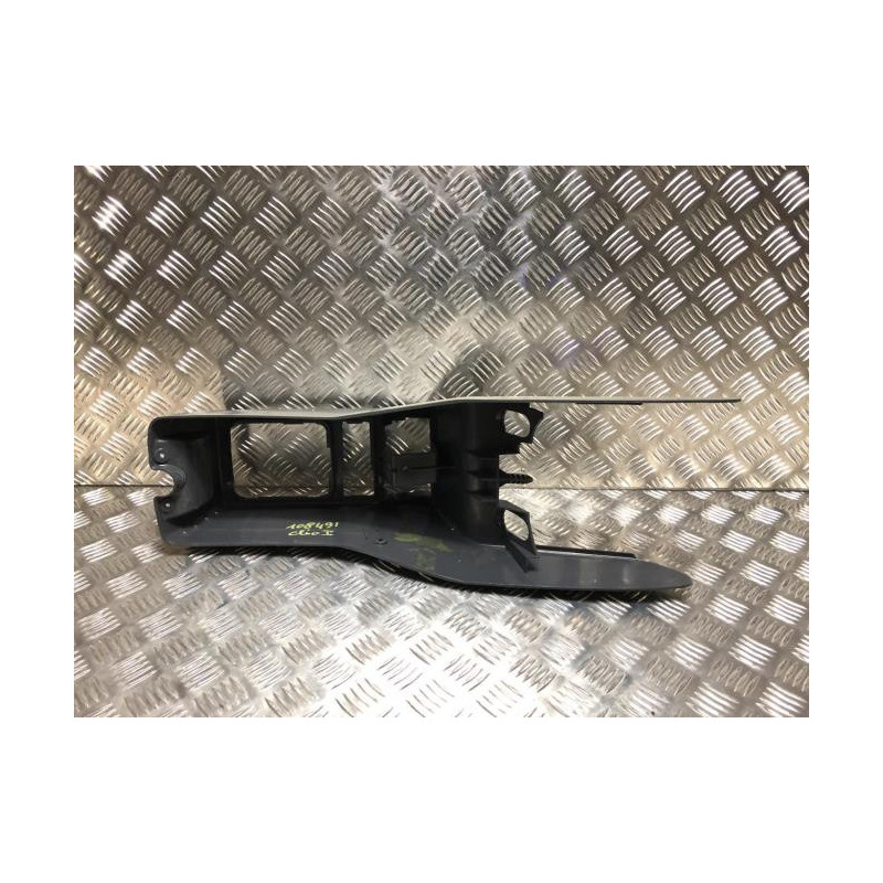 Console central (interieur plastique) RENAULT CLIO 1 PHASE 3 d’occasion