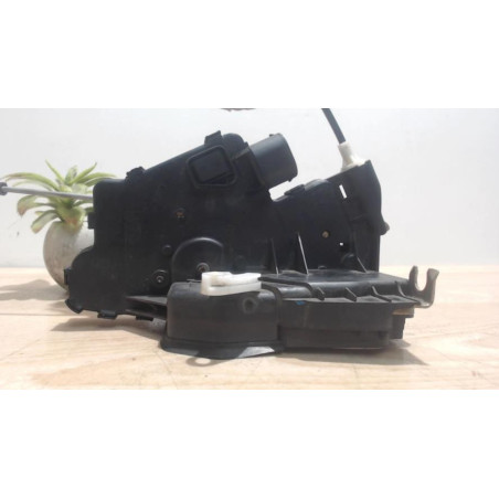 Serrure avant droit BMW SERIE 3 E46 PHASE 2 d’occasion
