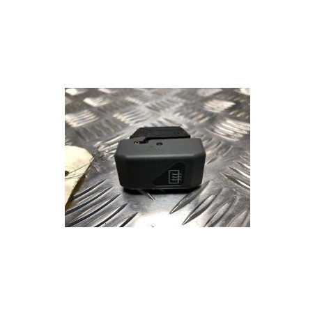 Commande degivrage lunette arriere RENAULT CLIO 1 PHASE 3 d’occasion