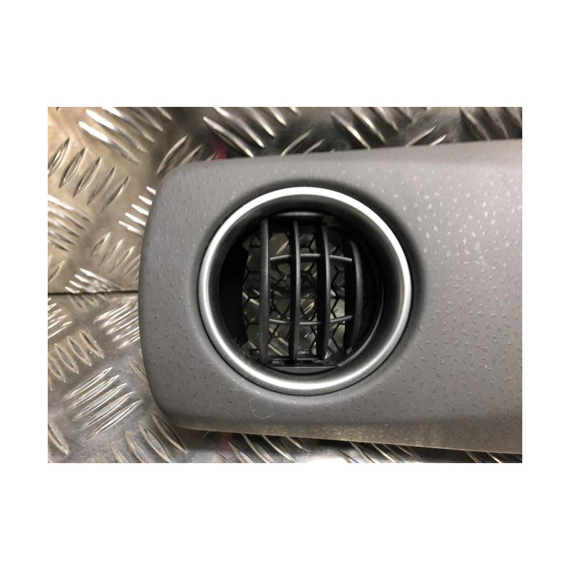 Aerateur tableau de bord avant droit TOYOTA YARIS 3 PHASE 1 d’occasion