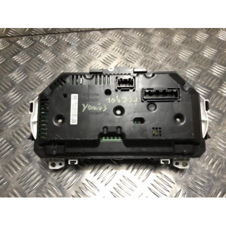 Compteur TOYOTA YARIS 3 PHASE 1 d’occasion