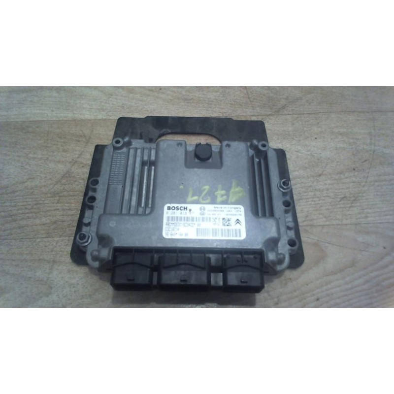 Calculateur moteur PEUGEOT 308 1 PHASE 1 d’occasion