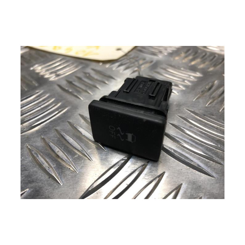 Bouton/Interrupteur TOYOTA YARIS 3 PHASE 1 d’occasion