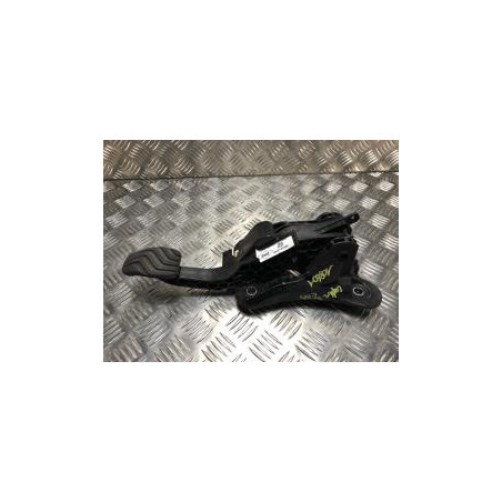 Pedalier d'embrayage RENAULT CAPTUR 2 d’occasion