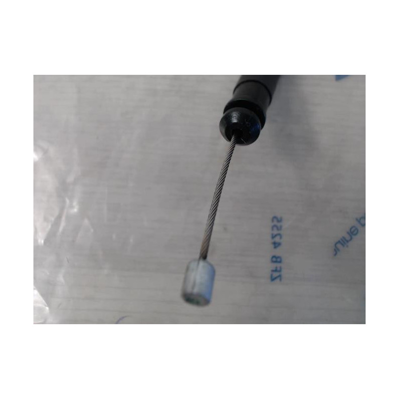 Cable ouverture capot FORD PUMA 2 d’occasion