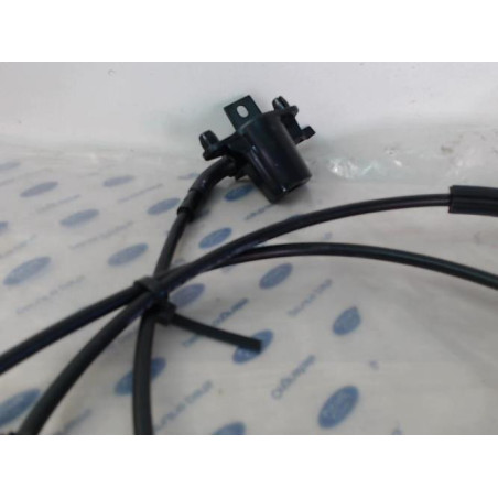 Cable ouverture capot FORD PUMA 2 d’occasion
