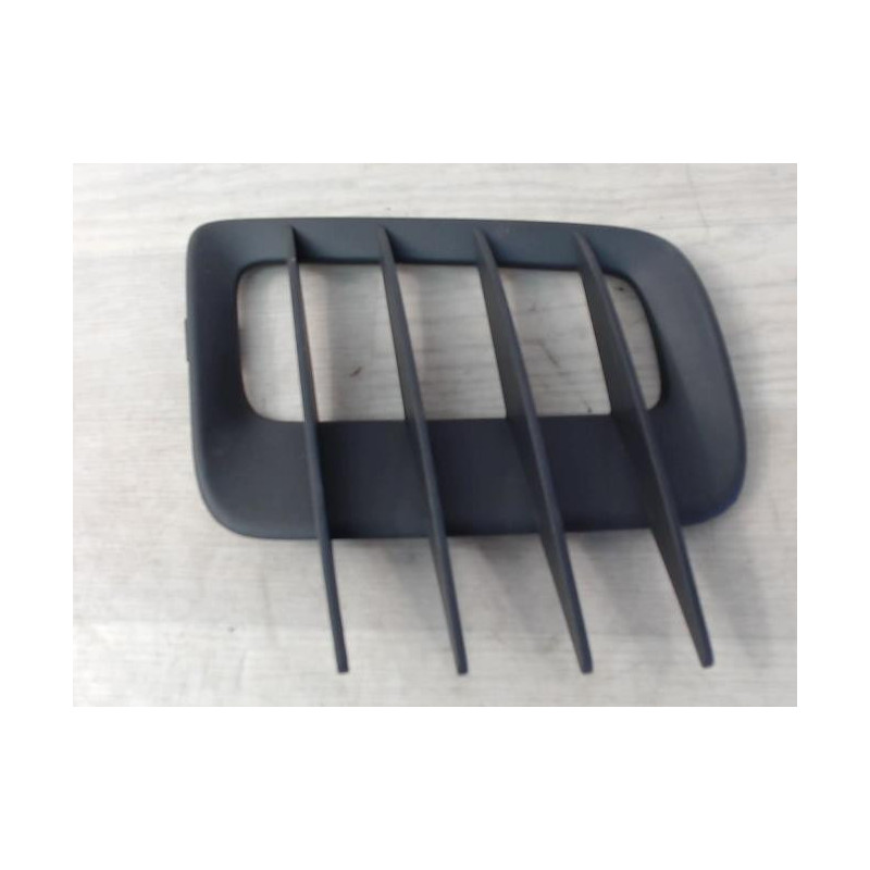 Grille de calandre droite FORD C-MAX 1 PHASE 2 d’occasion