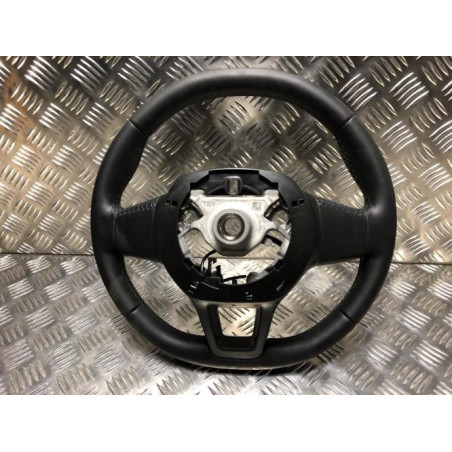 Volant RENAULT CAPTUR 2 d’occasion