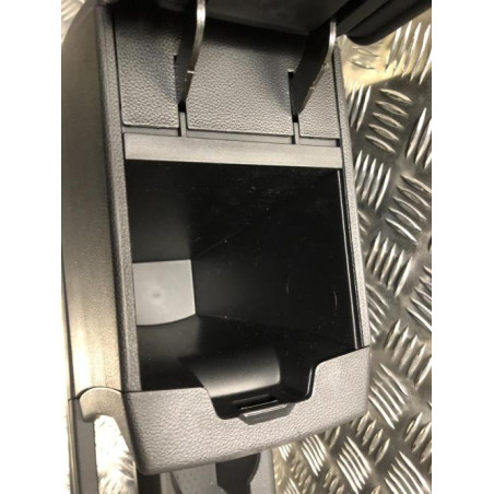 Console central (interieur plastique) RENAULT CAPTUR 2 d’occasion