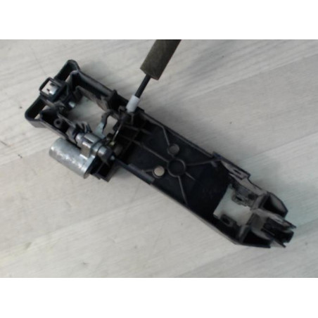 Serrure avant droit NISSAN MICRA 3 PHASE 1 d’occasion