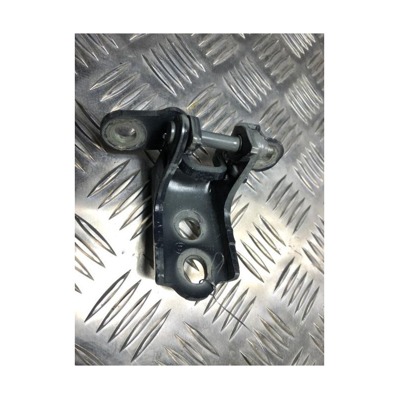 Charniere de porte avant gauche RENAULT CAPTUR 2 d’occasion