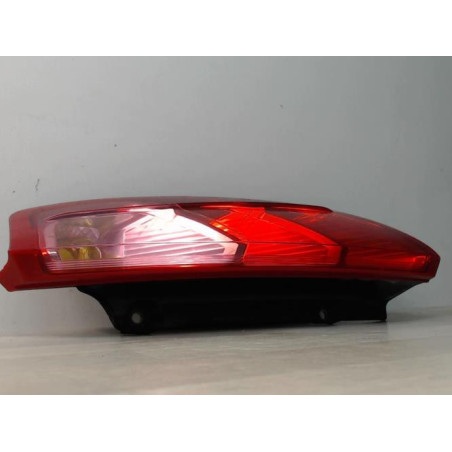 Feu arriere principal droit (feux) FIAT GRANDE PUNTO d’occasion