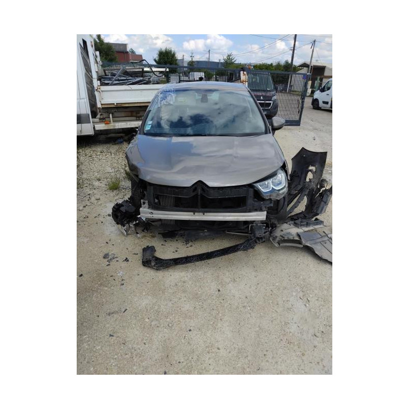 Poignee porte avant droit CITROEN C4 2 PHASE 2 d’occasion