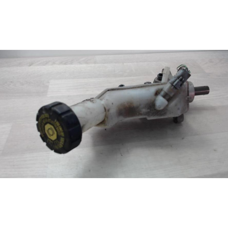 Maitre cylindre (freinage) RENAULT CLIO 3 PHASE 1 d’occasion