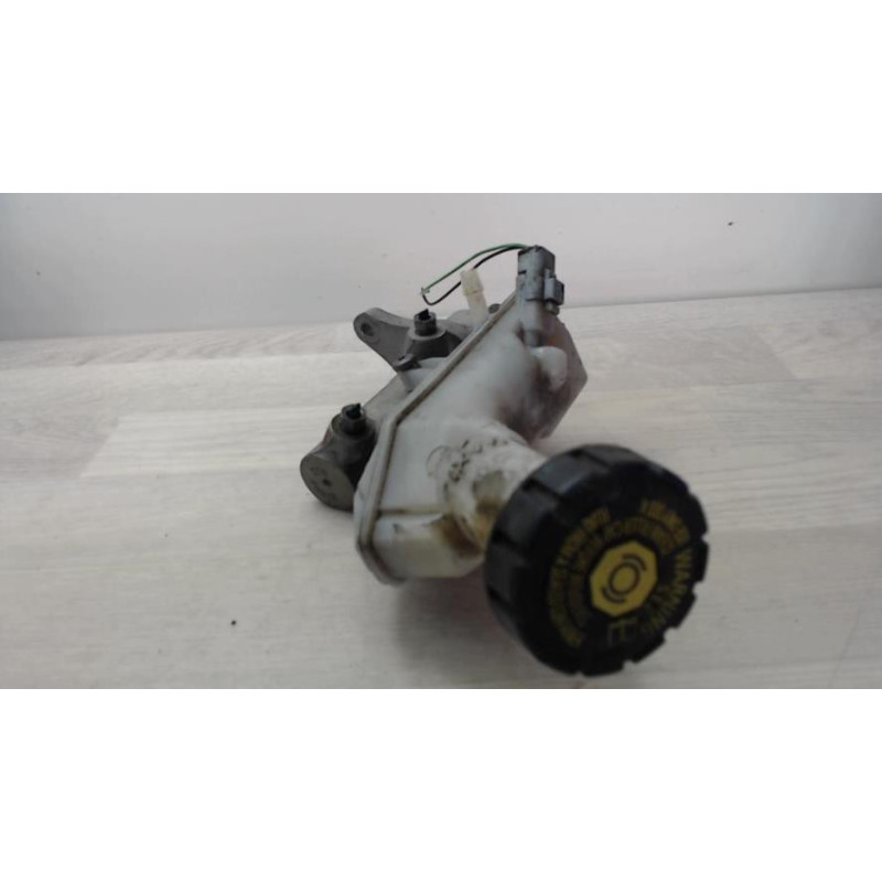 Maitre cylindre (freinage) RENAULT CLIO 3 PHASE 1 d’occasion