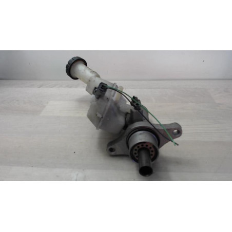 Maitre cylindre (freinage) RENAULT CLIO 3 PHASE 1 d’occasion