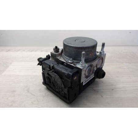 Bloc ABS (freins anti-blocage) RENAULT CLIO 3 PHASE 2 BREAK d’occasion