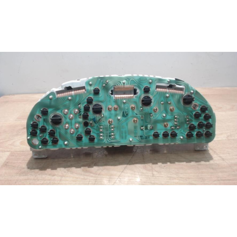 Compteur KIA SORENTO 1 PHASE 1 d’occasion