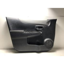 Panneau de porte avant gauche TOYOTA YARIS 3 PHASE 1 d’occasion